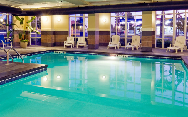 Holiday Inn Express & Suites Columbia-Fort Jackson by IHG
