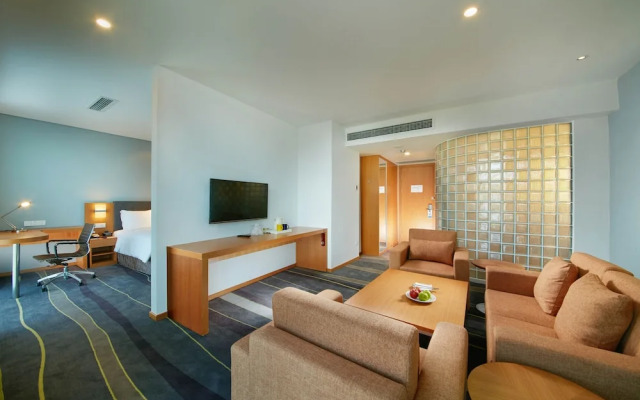 Holiday Inn Express Handan East