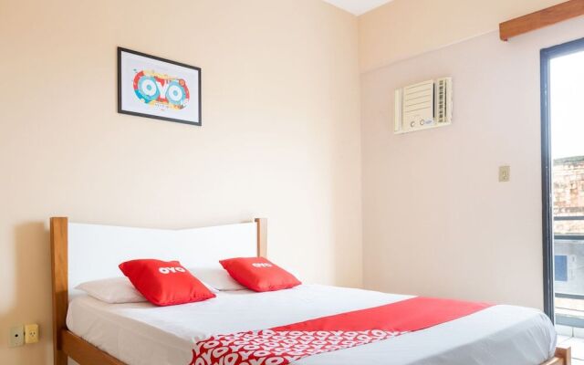 OYO Barra Beach Hotel