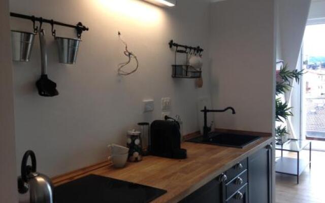 Galatea Halldis Apartment