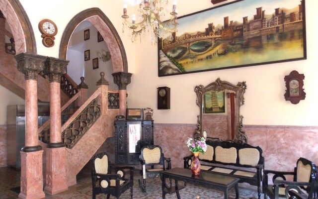 Hostal Italia