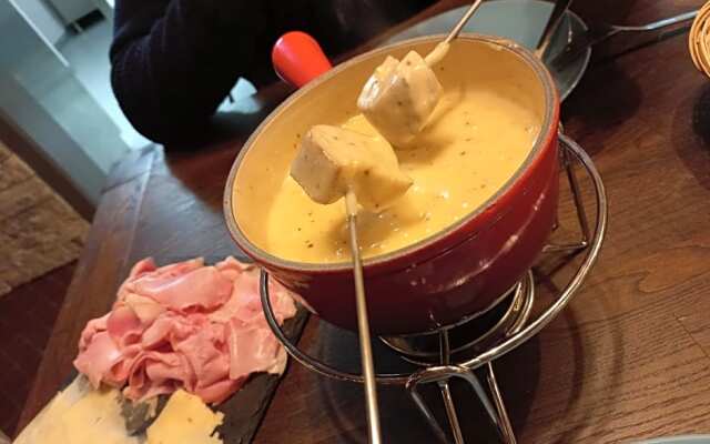 Freeride Hostel & Bar lounge