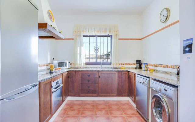 Casa Villanueva 5 - Sólo Familias