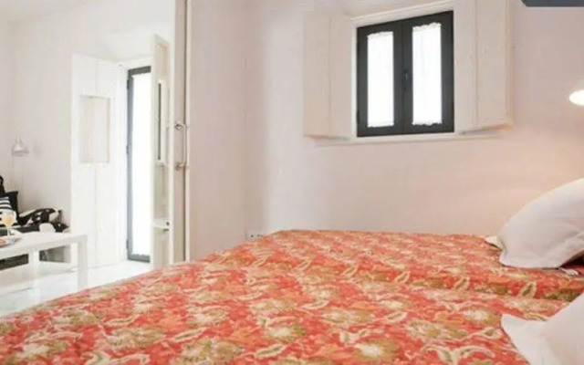 Sevilla Home Center