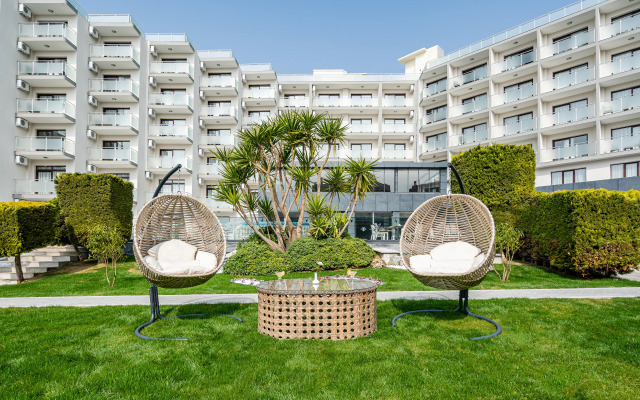 Отель Odelia Resort