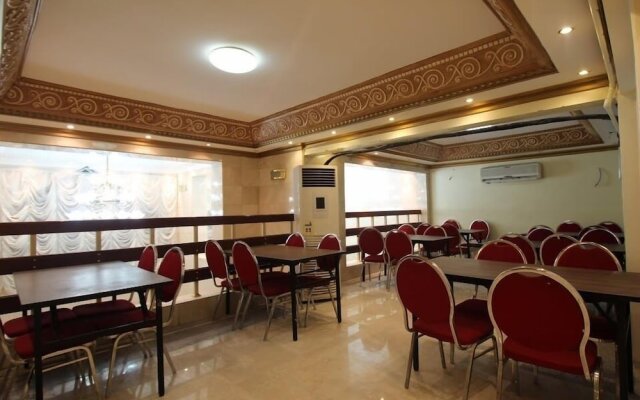 Al Ardh Al Tayeba Hotel