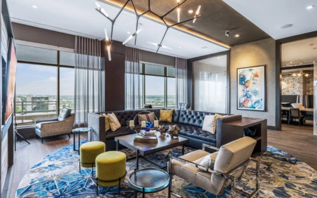 Bluebird Suites near Chevy Chase