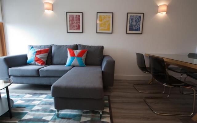 IFSC Dublin City Apartments by The Key Collection