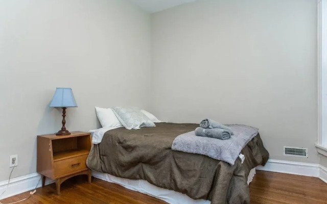Safe Spacious Mansion Indowntown