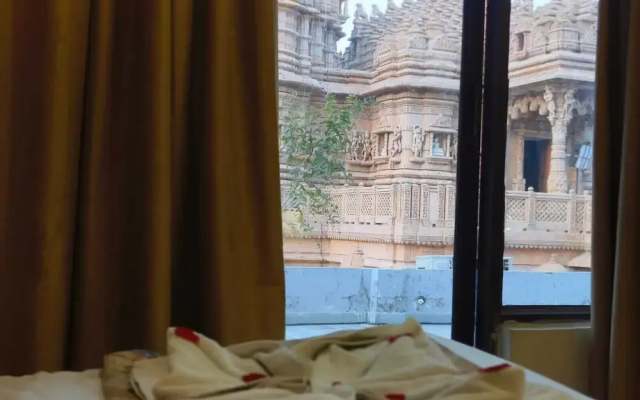 Brinjal Hotels