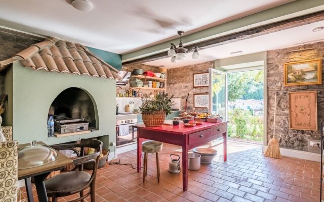Villa Camelia Boutique House