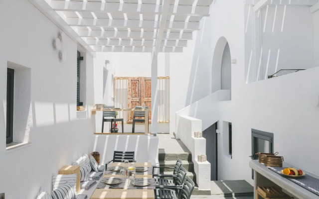 Piperaki Project Paros