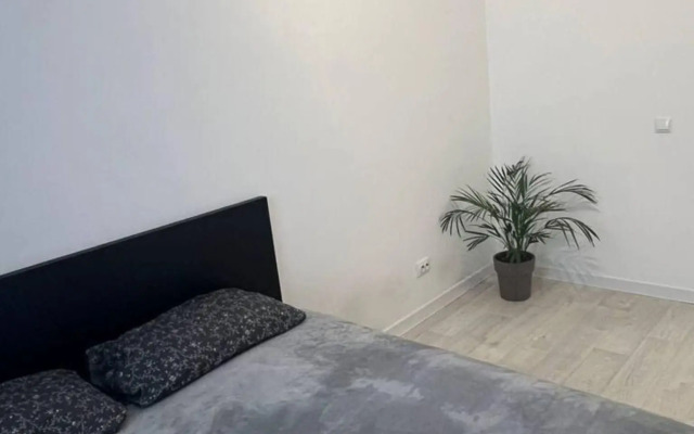 Апартаменты на улице Коротаева 3