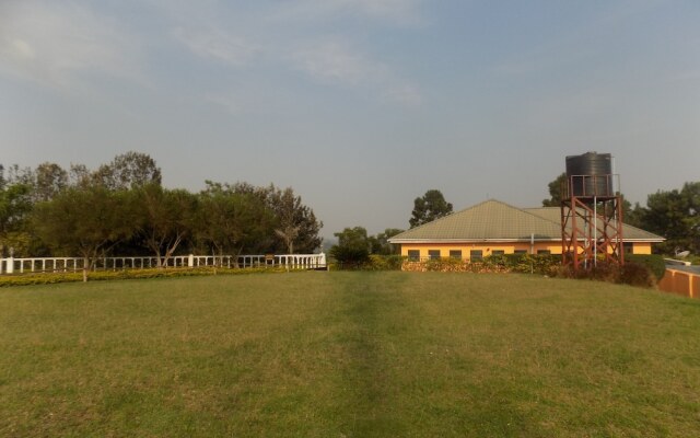 Heritage Country Club