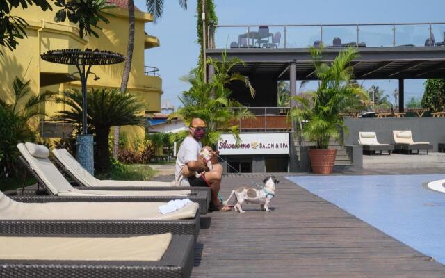 Whispering Palms Beach Resort