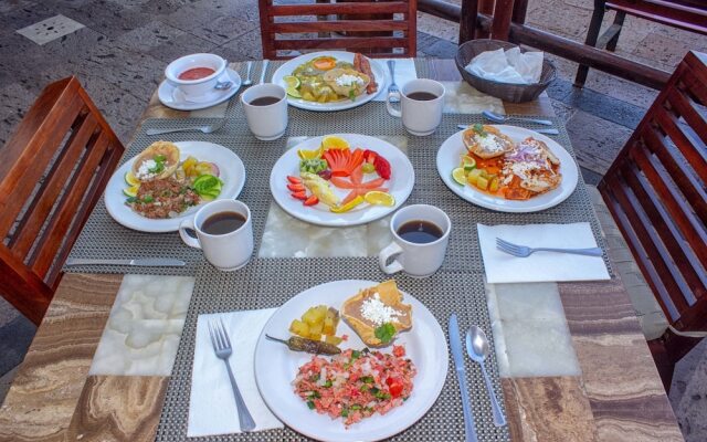 Zafiro Beach Boutique Resort