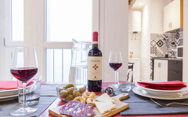 Santa Croce Apartment