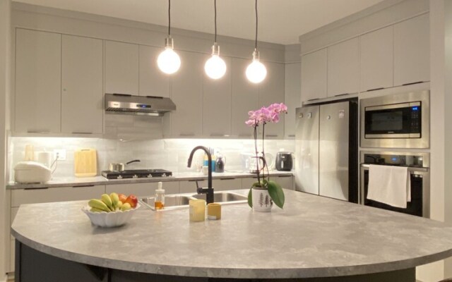 Kathy's New Guest House