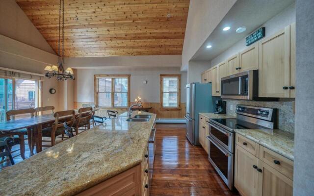 BLCD2 Buffalo Lodge 2 bed 2 bath