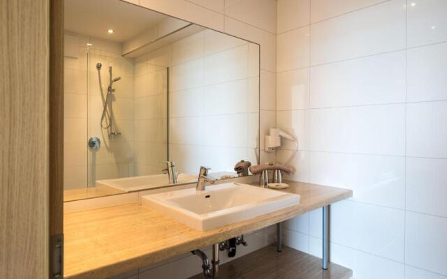 Lakeside Apartments - Adults Only