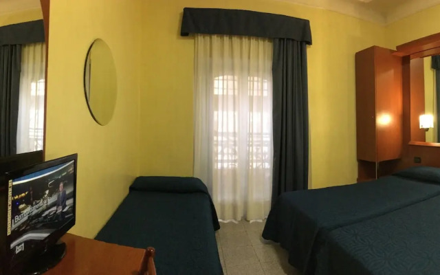 Hotel Aurora