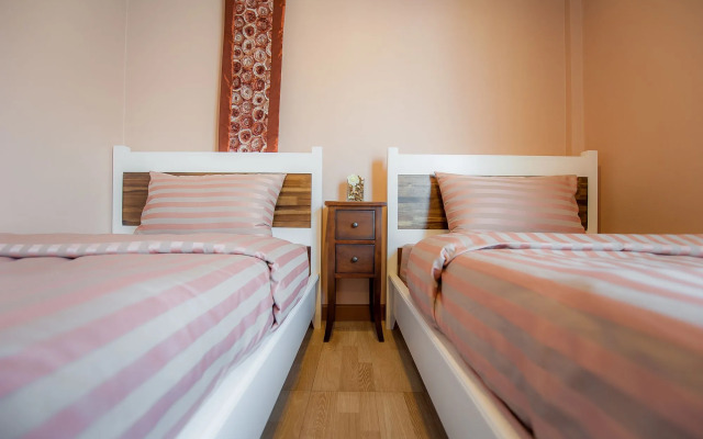 Full House Khaosan - Hostel