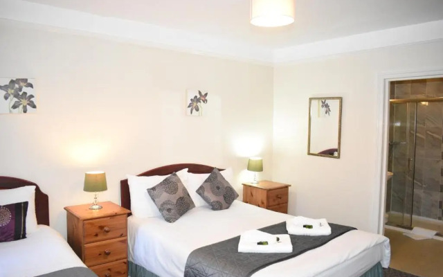 Pickwicks Guest House