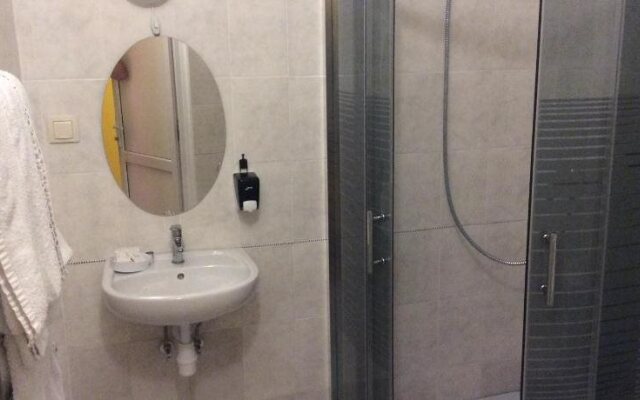 Hotel Travel