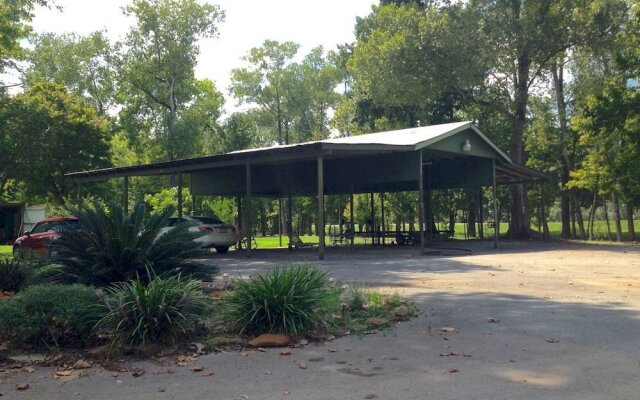 Atchafalaya River Lodge