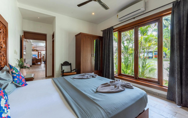 10BHK Super Luxury Villa with Private Pool