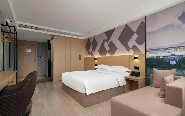 Chonpines Hotel (Yancheng Yueda 889 Commercial Plaza High Speed Railway Station)