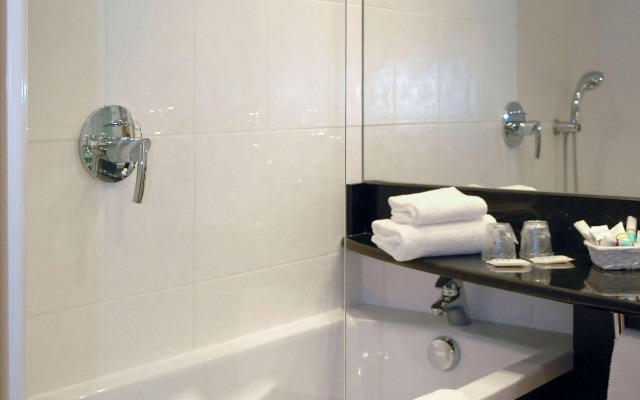 Mercure Caen Centre Port de Plaisance