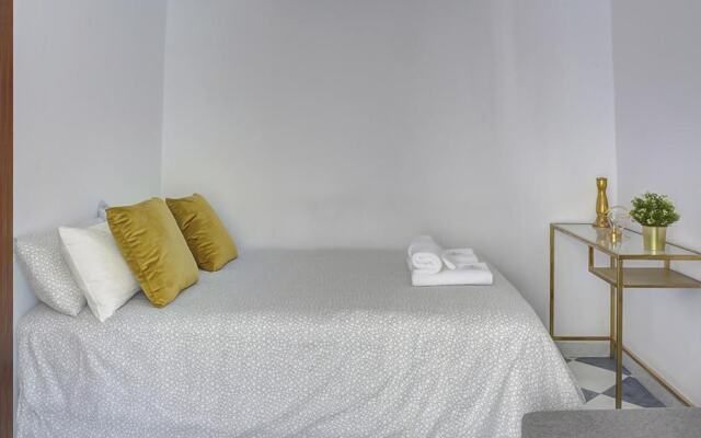 Deluxe Apartment Regla Sanz