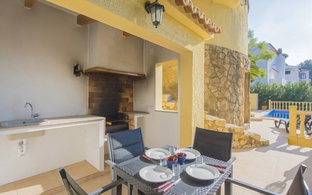 Villa - 3 Bedrooms with Pool - 105015