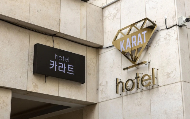 Karat Hotel