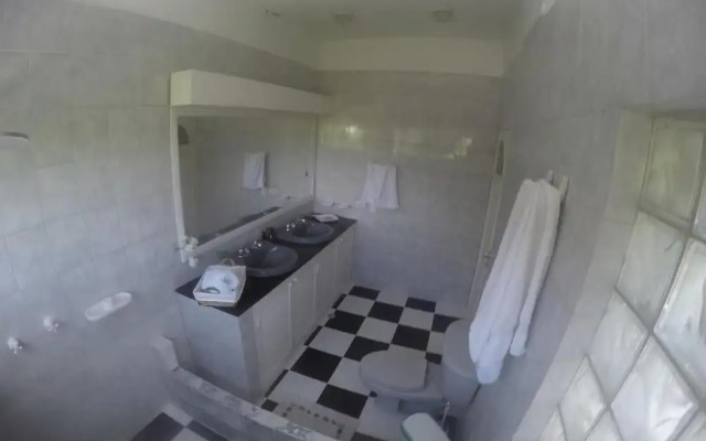 Ocean View Sai, Five Bedroom Holiday Home