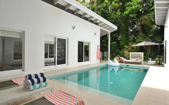 Pavilions in the Palms