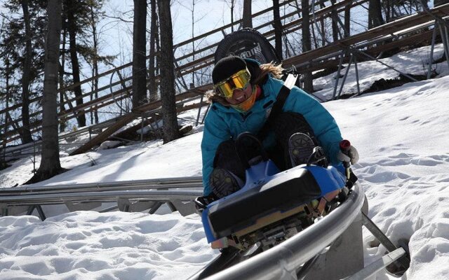 Blue Mountain Seasons At Blue