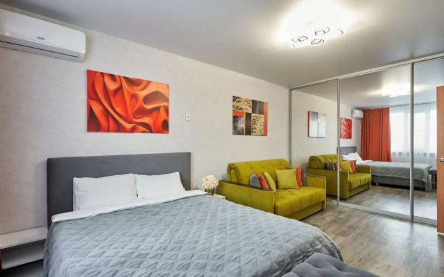 Апартаменты на улице Адмирала Чурсина 4