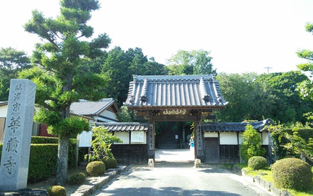 Himeyado Hanakazashi (Women-Only Ryokan)