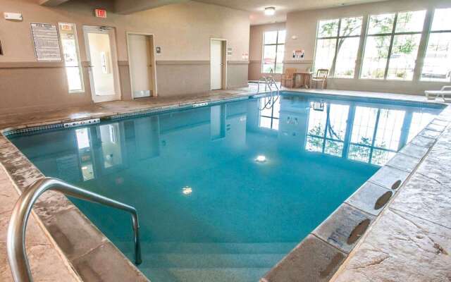 Sleep Inn & Suites Lake of the Ozarks