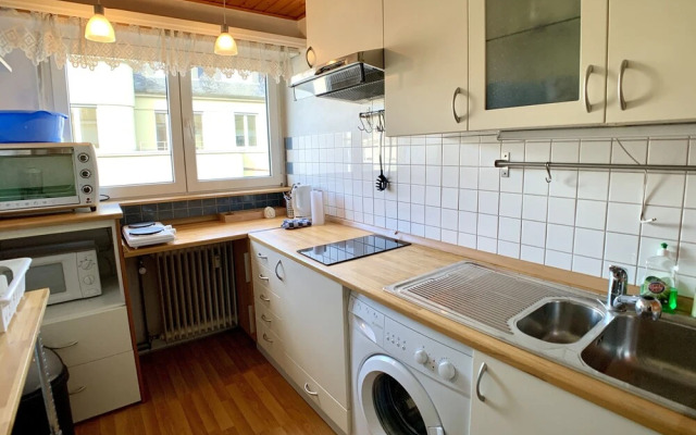 Bright 1BR Apartment City Center