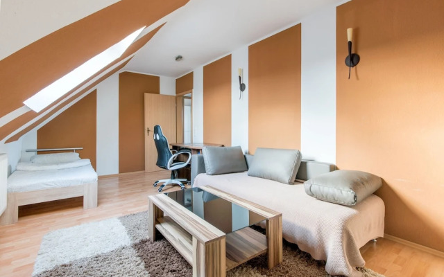 Private Apartment Im Goldfeld