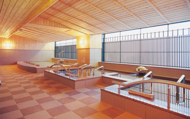 Akan Tsuruga Bessou HINANOZA