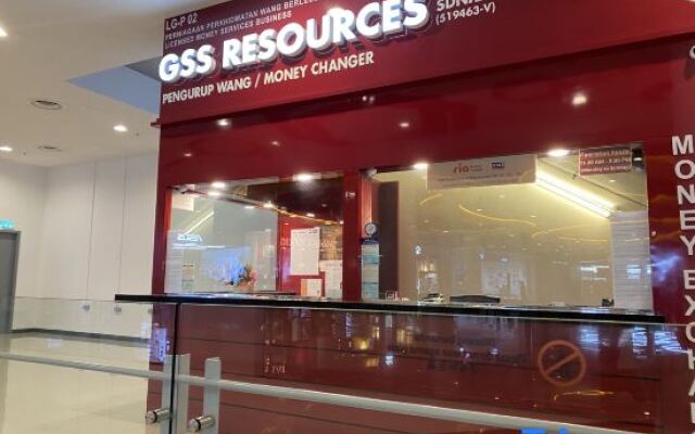 8Pax Sentul Kepong DesaPark MontKiara Mitec