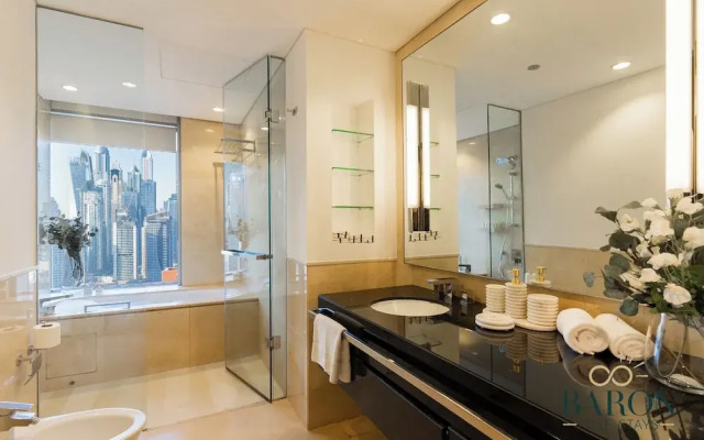 Spectacular Suite JW Marriott Marina