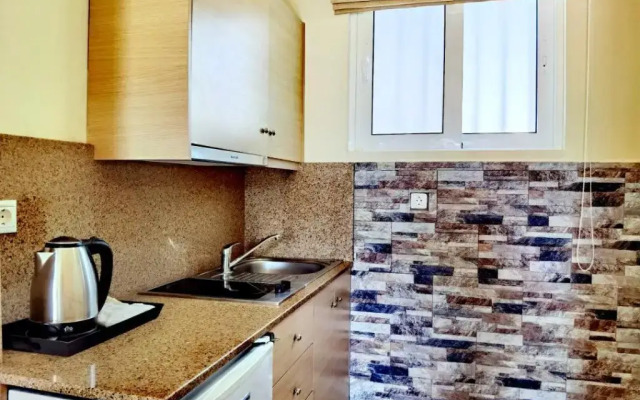 Vlycha Beach Apartments