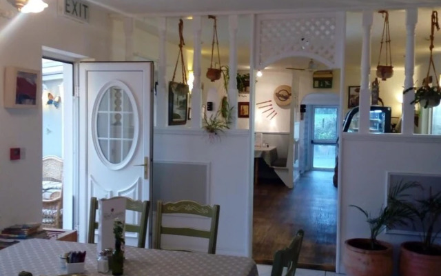 The Rose Garden Bed & Breakfast and Cafe