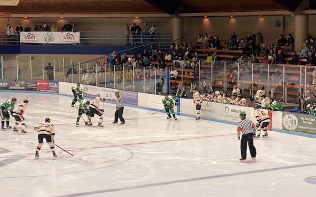 #112 Vail International