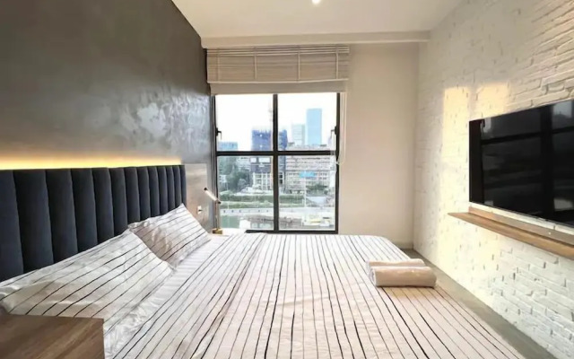 Saigon Royal View Residence & River